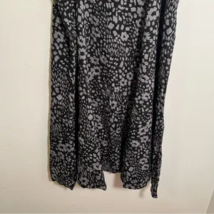 White Stag Women's Size 18 A-Line Flounce Skirt Black Gray Floral Zip Side thumbnail 3