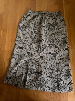 Ms. Paquette California Brown Elastic Waist Skirt Size L thumbnail 1