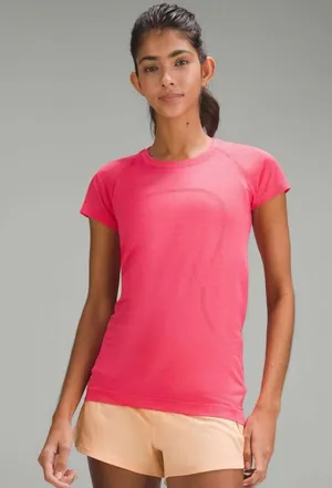 Lululemon Swiftly Tech Short Sleeve Crew Heathered Red Size 6 thumbnail 1
