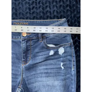 Maurices Mid-Rise Destressed Jeans Distressed‎ Denim Casual Everyday Size M thumbnail 7