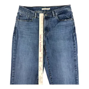 Levi's Classic Straight Leg Medium Wash Blue Jeans Womens Size 8 Mid Rise thumbnail 7