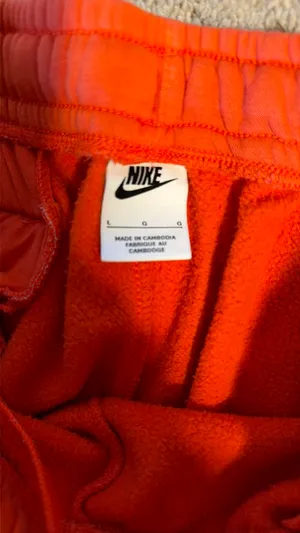 Nike Women’s Sweatpants thumbnail 3