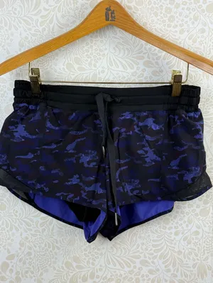 Lululemon Camo Emperor Blue Black 2" Hotty Hot Short - Size - 8 thumbnail 5