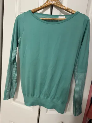Nike Dri-Fit Long Sleeve Shirt thumbnail 1