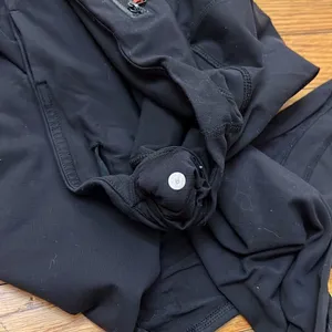 ‎Lululemon carpi leggings size 6 thumbnail 5