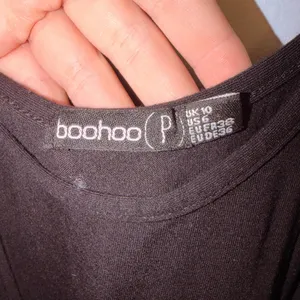 Boohoo Spaghetti Strap Black Top thumbnail 2