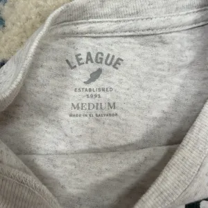 Charlotte t shirt Gray Size M thumbnail 3