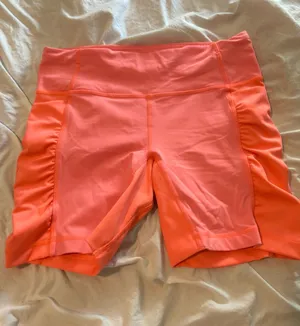 Lululemon Shorts thumbnail 1