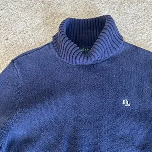 Lauren Ralph Lauren Vintage navy turtleneck sweater women size L (runs small) thumbnail 2
