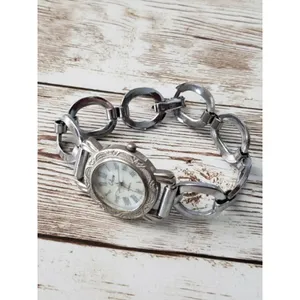 Collezio Ladies Watch Silver Tone (Not Working/Untested/For Spares & Repair) thumbnail 2