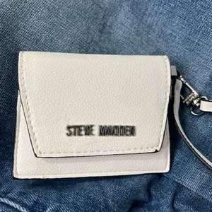 STEVE MADDEN Credit Card/ID Wallet with Wrist Strap White-OS thumbnail 2