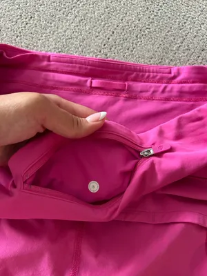 Lululemon Speed Shorts 2.5" thumbnail 3