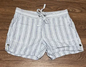 Per Se Linen Blend White and Blue Cargo Shorts Relaxed Fit Size Medium thumbnail 1