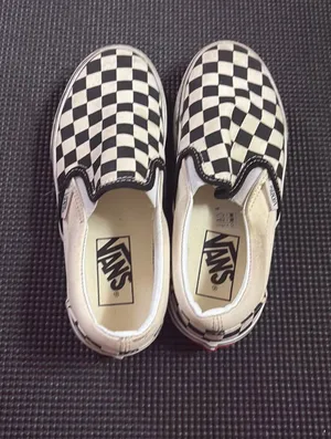 Vans Checkered thumbnail 1