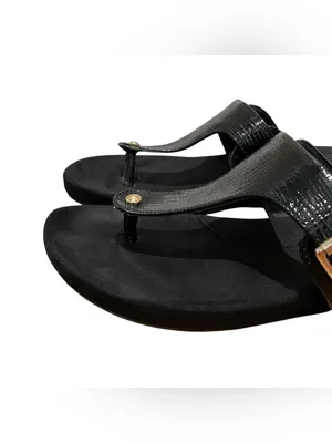 Giani Bernini Rivver Buckle Thong Sandals Black Womens Size 8.5 Comfort Slides thumbnail 3