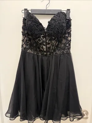 Sherri Hill Black Lace Corset Cocktail Dress thumbnail 1