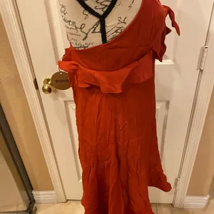 NWT Rust ESSUE Dress L w/ crossover back & lining thumbnail 6