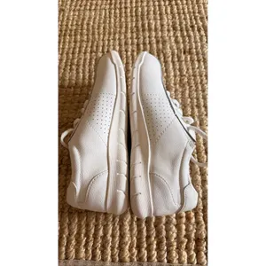 Cobb Hill Cuddlers Dorian Leather Sneakers White Comfort Size 7 thumbnail 5