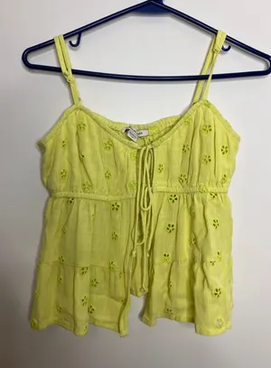 American Eagle Eyelet Cami Women XS Yellow Excellent Tiered Peplum Tie Front Top thumbnail 1