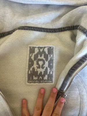 Lululemon Vintage Zip-Up Jacket thumbnail 2