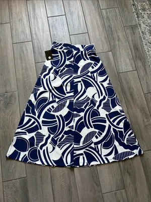 Bold Navy & White Maxi Skirt with Graphic Print thumbnail 5