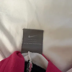 Nike Vintage Hot Pink Full Zip Track Jacket With White And Navy Side Stripes thumbnail 8