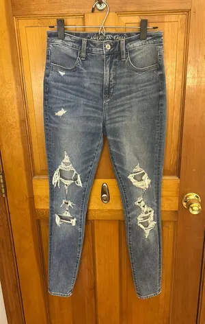 American Eagle Jeans thumbnail 1