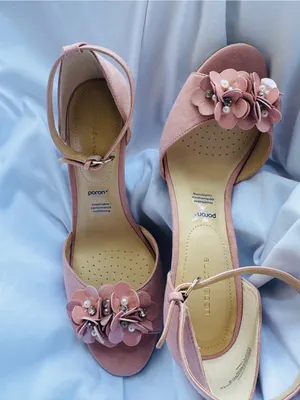 Liz Claiborne Pink Floral Block Heel Sandals 9.5 thumbnail 10