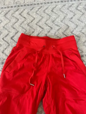 Lululemon Dance Studio Joggers Mid-Rise red thumbnail 4