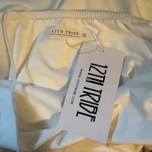 12th Tribe NWT White‎ Satin Asymmetrical Mini Dress Rhinestone Fringe Medium thumbnail 4