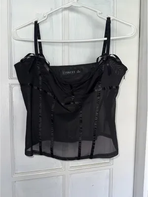 Lioness Iconic Cami in Onyx thumbnail 2