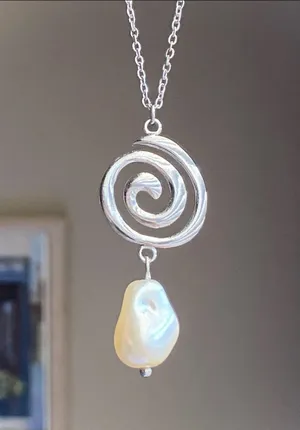 Handmade stainless steel spiral swirl uzumaki & pearl necklace🌀 thumbnail 1