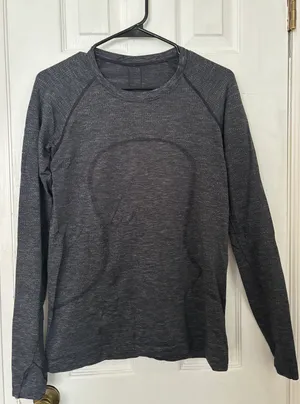 Lululemon Swiftly Tech Long Sleeve thumbnail 2