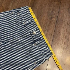 American Eagle Shorts Size 4 thumbnail 6