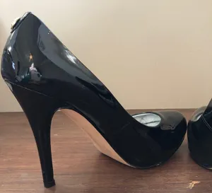 Round Toe Black Heels thumbnail 5