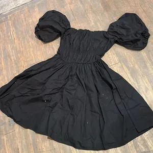 Will Take Best Offer 🥵 Abercrombie & Fitch Puff Sleeve Mini Dress thumbnail 1
