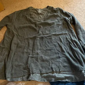 ‎Aerie medium sweater thumbnail 2