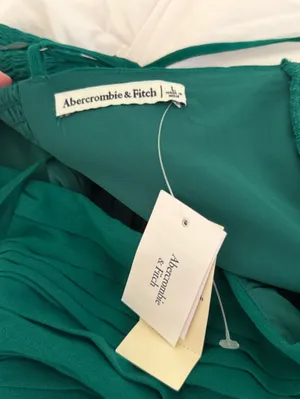 Abercrombie & Fitch Emerson Spaghetti Strap Chiffon Dress in Green thumbnail 4