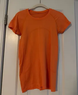 Lululemon Swiftly Tech thumbnail 1