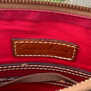 💙🤎 Vintage 80s Dooney & Bourke J9243546 Pebble Grain Leather Navy Blue & Brown Shoulder Bag $268.00 🤎💙 thumbnail 12