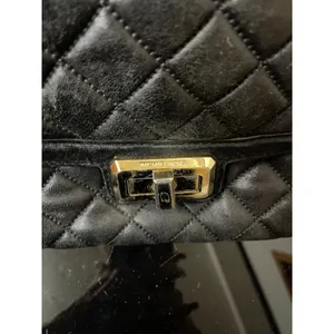 Michael Kors Black quilted Part Chain Strap Shoulder bag Crossbody Gold Plate thumbnail 4