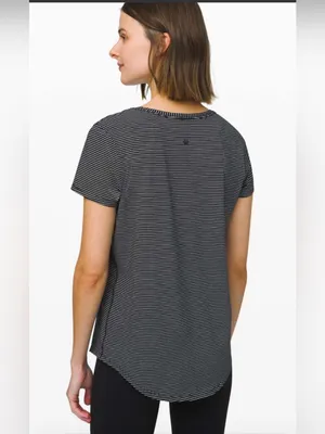 Lululemon Love Crew III SS Tshirt Hype Stripe Black White size 6 thumbnail 2