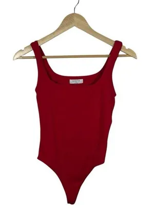 Aritzia Babaton Women’s Contour Sleeveless Square Neck Bodysuit in Red Size S thumbnail 7