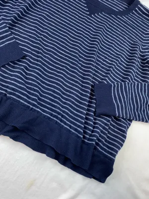 Sweater Blue Size L thumbnail 4