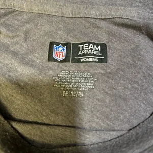 NFL Bears women’s Long Sleeve Gray Shirt thumbnail 5