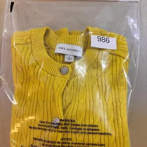 Free‎ Assembly Yellow Cable Knit Cardigan Sz L Rhinestone Buttons Boho Grandma thumbnail 6