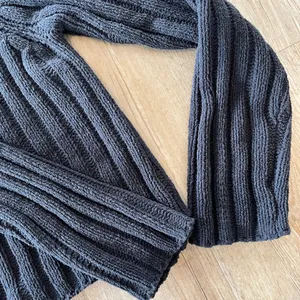 Womens American Eagle Black Cropped Knit Sweater - XL thumbnail 3