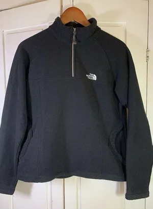 The North Face Sweater Women Medium Black TKA 200 Light Fleece Minimalist Hiking thumbnail 1