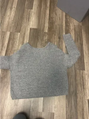 Garage Grey Sweater Cropped thumbnail 2
