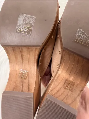 DV DOLCE VITA Closen Nubuck Camel Studded Wooden Heel Clogs Shoes 7 thumbnail 7